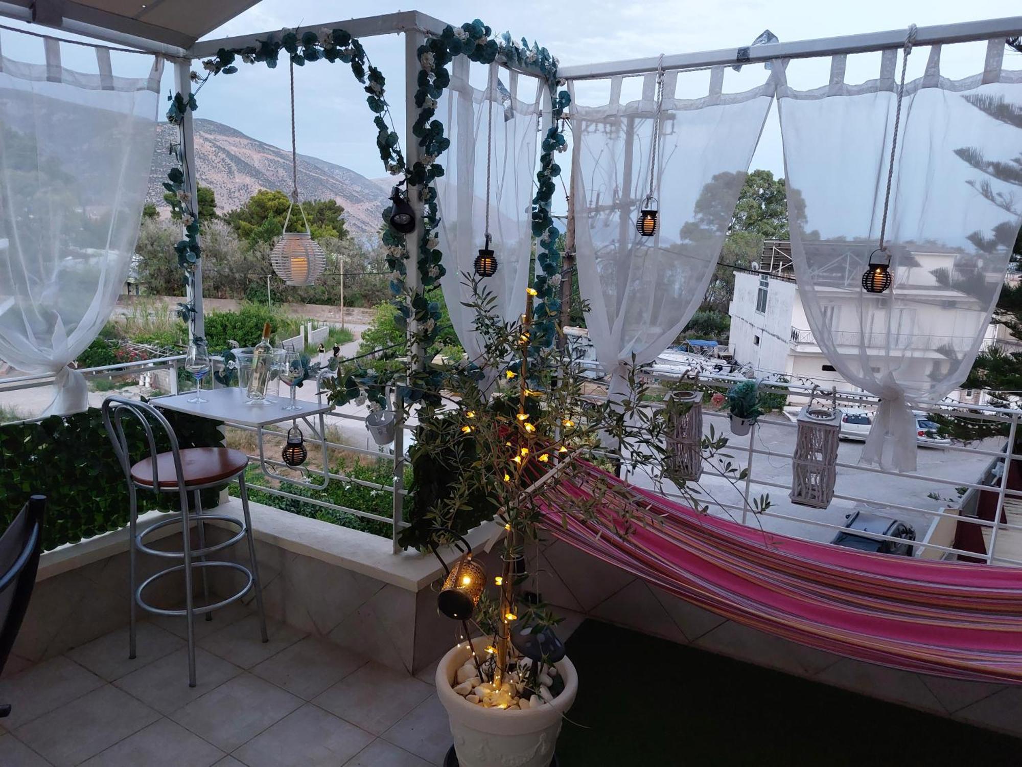 Delphitea Philoxenia Apartment Exterior photo